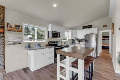 Lake Time Starts Here! Enjoy breathtaking, unobstructed views of - photo 17