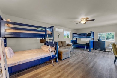 Lake Time Starts Here! Enjoy breathtaking, unobstructed views of - photo 22