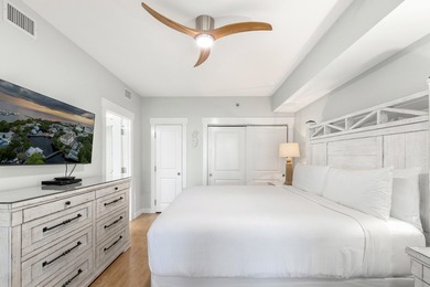 Second-floor bayfront condo with elevated positioning that - photo 24