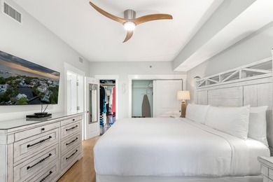 Second-floor bayfront condo with elevated positioning that - photo 25