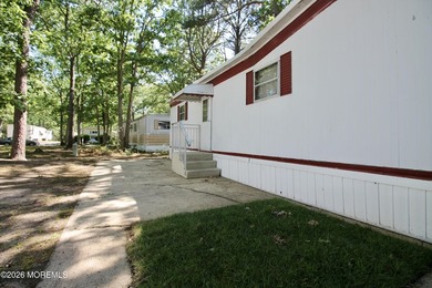 Don't miss out on this beautifully renovated home in Roberts - photo 27