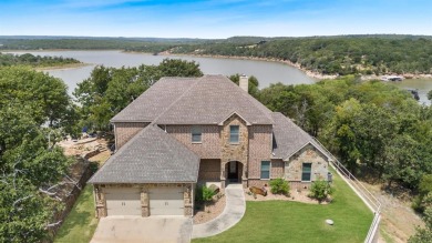 Lake Bridgeport Home For Sale in Chico Texas