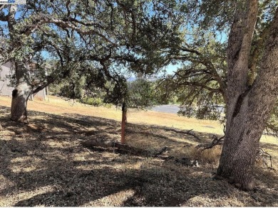 Lake Lot For Sale in Hidden Valley Lake, California