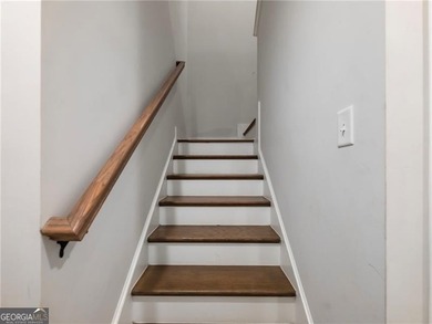 RANCH W/BONUS BEDROOM, FULL BATH, AND LIVIING/LOFT UPSTAIRS!! - photo 35