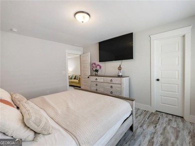 RANCH W/BONUS BEDROOM, FULL BATH, AND LIVIING/LOFT UPSTAIRS!! - photo 43