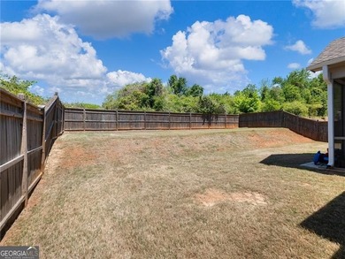 RANCH W/BONUS BEDROOM, FULL BATH, AND LIVIING/LOFT UPSTAIRS!! - photo 48