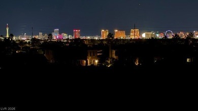 SPECTACULAR 180 PANORAMIC VIEWS in the triple gated THE VISTAS - photo 2