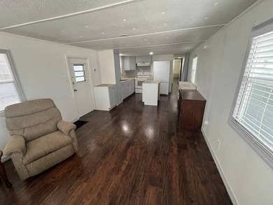 No work to be done on this home. Remodel has touched every part - photo 4