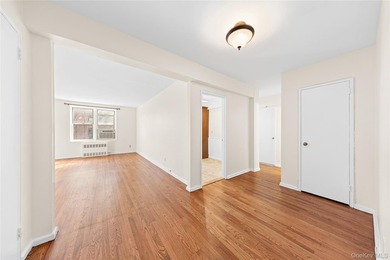 Step into this beautifully refreshed 2-bedroom, 1.5-bathroom - photo 1