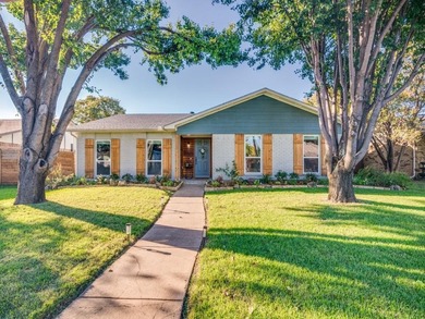 Lake Ray Hubbard Home For Sale in Rowlett Texas