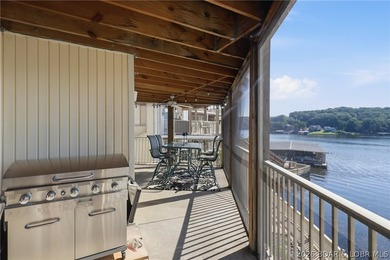 Welcome to your two-level lakefront retreat in the heart of the - photo 13
