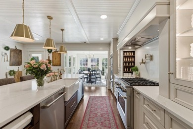 Welcome to a masterpiece of modern living in the heart of Mt - photo 21