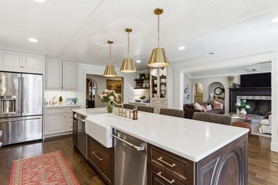 Welcome to a masterpiece of modern living in the heart of Mt - photo 23