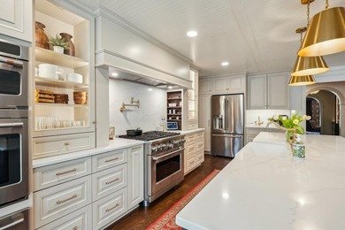 Welcome to a masterpiece of modern living in the heart of Mt - photo 26