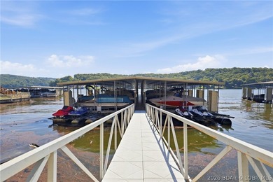 Welcome to your two-level lakefront retreat in the heart of the - photo 27