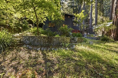 Stunning home on over an acre in one of the most convenient - photo 34