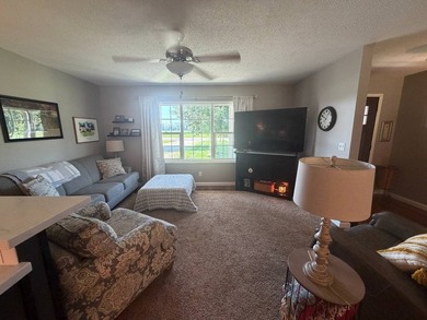 Move right in to this beautiflly maintained 3-bedroom, 3-full - photo 6