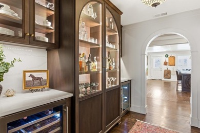 Welcome to a masterpiece of modern living in the heart of Mt - photo 38
