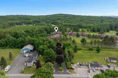 Bright, sun-filled second floor condo in Manchester, ME - 1,800 - photo 38