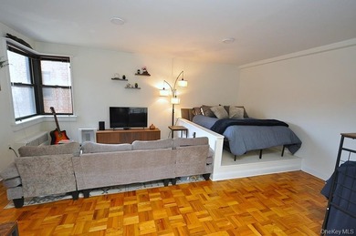 Only 10% down for this Stunning Renovated Co-op Studio Close to - photo 3