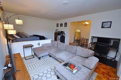 Only 10% down for this Stunning Renovated Co-op Studio Close to - photo 4