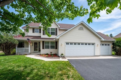 Welcome to Forest Ridge Lane! Originally built by Kingman Homes - photo 1