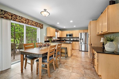 Welcome to Forest Ridge Lane! Originally built by Kingman Homes - photo 7