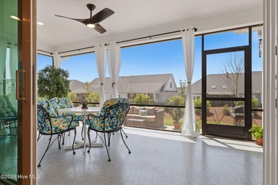 Welcome to low-maintenance living at its finest in this stunning - photo 22
