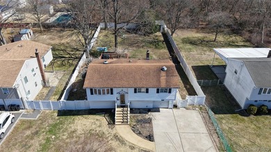 Welcome to 1081 Bay Shore Ave, a spacious Hi-Ranch home offering - photo 22
