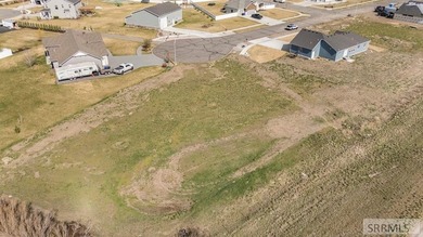 * SELLER FINANCING IS AVAILABLE * Premier Corner Lot in - photo 4