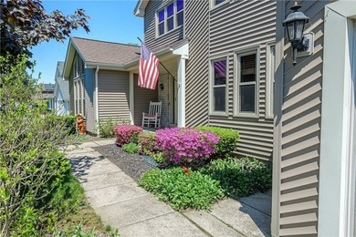 Welcome to this pristine colonial home located in Webster. There - photo 4