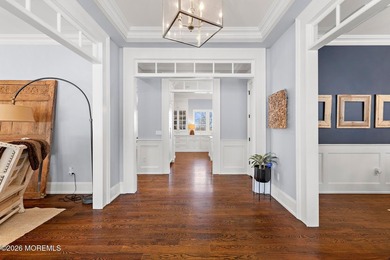 Perched atop prestigious Beacon Hill, this exceptional seashore - photo 15