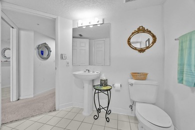 Luxury Oceanfront Living at Hibiscus By the Sea Experience the - photo 25