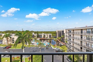 This spectacular condo with East/West orientation has completely - photo 29
