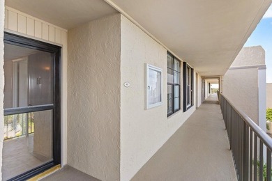 This spectacular condo with East/West orientation has completely - photo 31