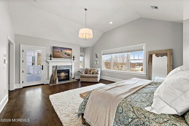 Perched atop prestigious Beacon Hill, this exceptional seashore - photo 37