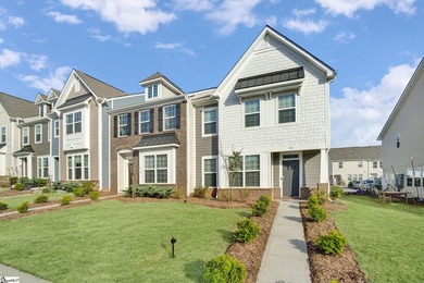 OPEN HOUSE SUNDAY, JUNE 28TH 2-4PM! Maintenance free living - photo 2