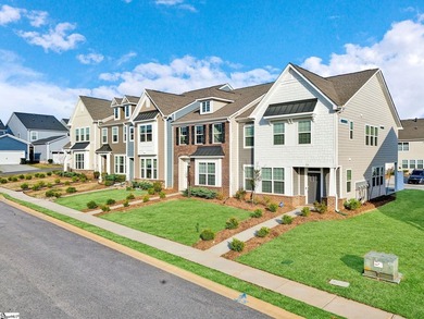 OPEN HOUSE SUNDAY, JUNE 28TH 2-4PM! Maintenance free living - photo 3
