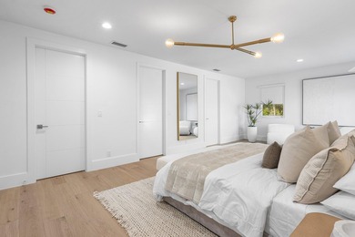 Welcome to this timeless Gulf Stream residence, perfectly - photo 20