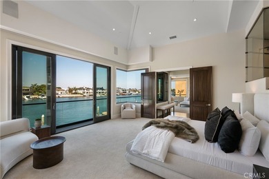 Situated upon the prestigious enclave of Gilbert Island within - photo 27