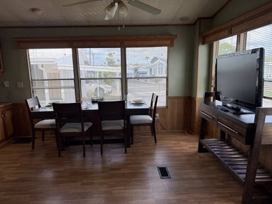 MUST SELL! HUGE PRICE REDUCTION Immaculate park model, move in - photo 3
