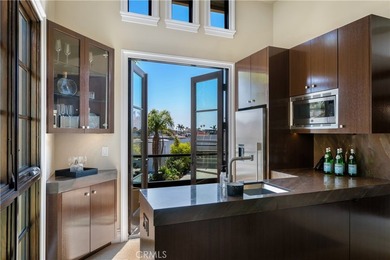 Situated upon the prestigious enclave of Gilbert Island within - photo 34