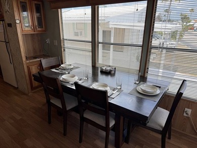 MUST SELL! HUGE PRICE REDUCTION Immaculate park model, move in - photo 4