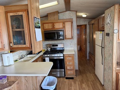 MUST SELL! HUGE PRICE REDUCTION Immaculate park model, move in - photo 7