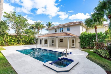 Welcome to this timeless Gulf Stream residence, perfectly - photo 37