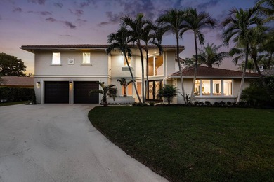 Welcome to this timeless Gulf Stream residence, perfectly - photo 39