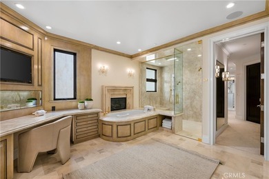 Situated upon the prestigious enclave of Gilbert Island within - photo 42