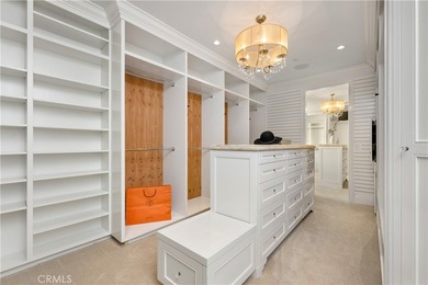 Situated upon the prestigious enclave of Gilbert Island within - photo 43