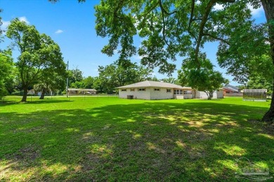 Welcome to your own private coastal retreat on Pensacola's - photo 8