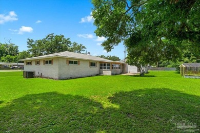 Welcome to your own private coastal retreat on Pensacola's - photo 9